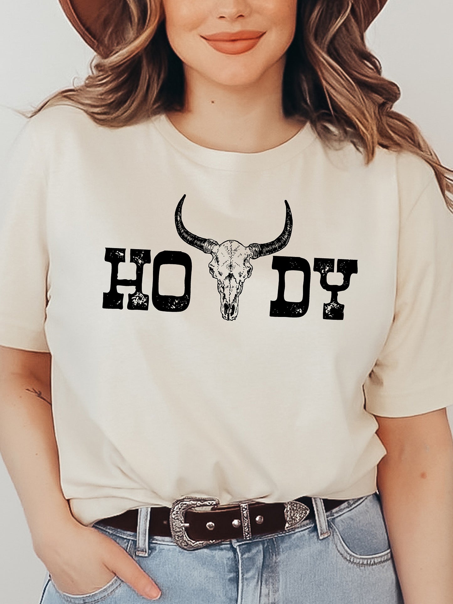 Howdy Bull Cream Graphic Tee